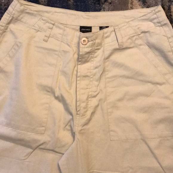 🎉NWT Khaki ButtonFrontCargo Capri Pants 16W - Picture 4 of 8